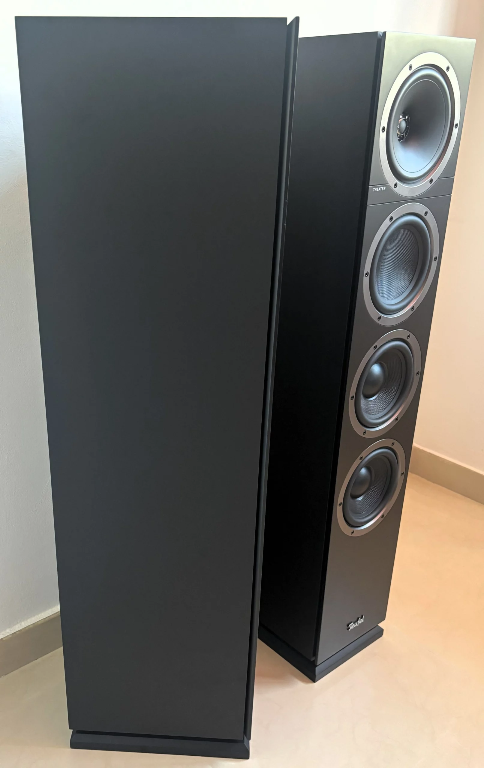 Altavoces de torre Teufel Theater 500